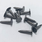 Polished large flat head, smooth shank, diamond point iron clout nail BWG11X3/4” 3.05X19MM